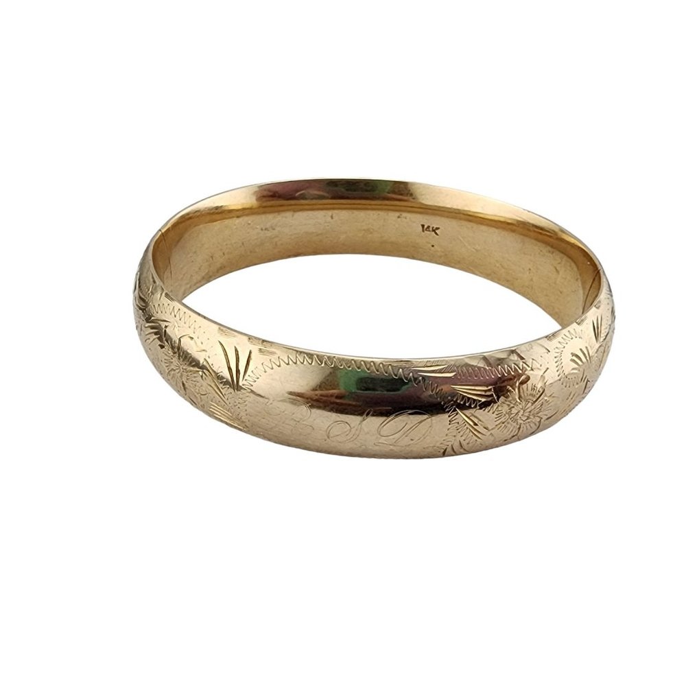 Vintage 14kt Beautiful Engraved & Initialed Bangle Bracelet (A3313)